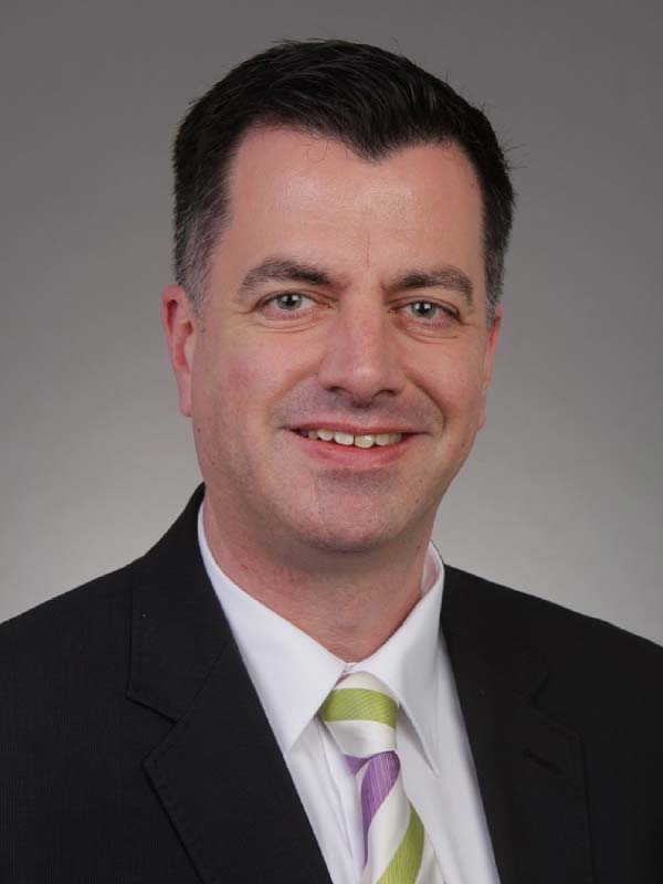 Dr. Ralf Freiberger